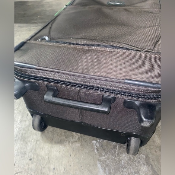 Briggs & Riley Bags Briggs Riley Carry On Suitcase Poshmark